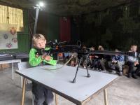 4 oddil ukazka a povidani o zbranich.jpg